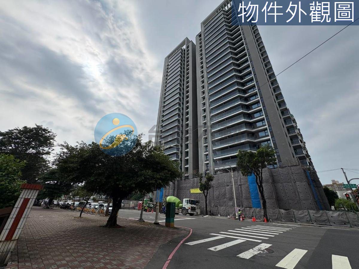 高雄三民區｜國泰頤河/超讚雙面採光邊間3房平車｜電梯大樓｜出售｜TC0037371｜物件照片2