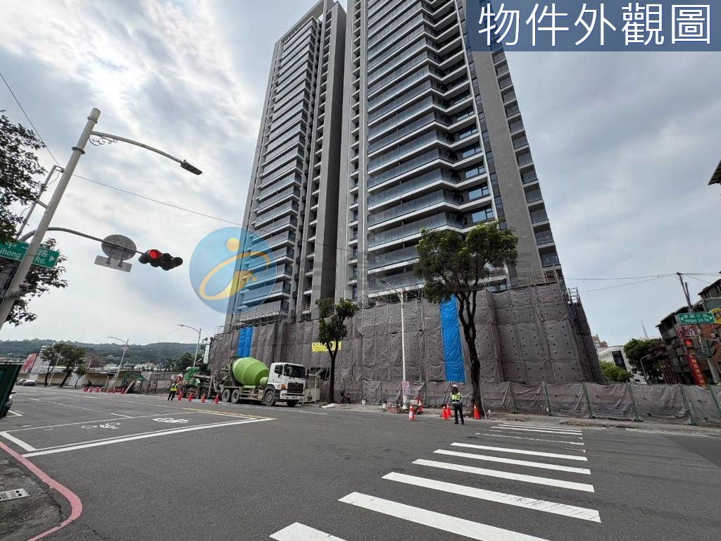 高雄三民區｜國泰頤河/超讚雙面採光邊間3房平車｜電梯大樓｜出售｜TC0037371｜物件照片4