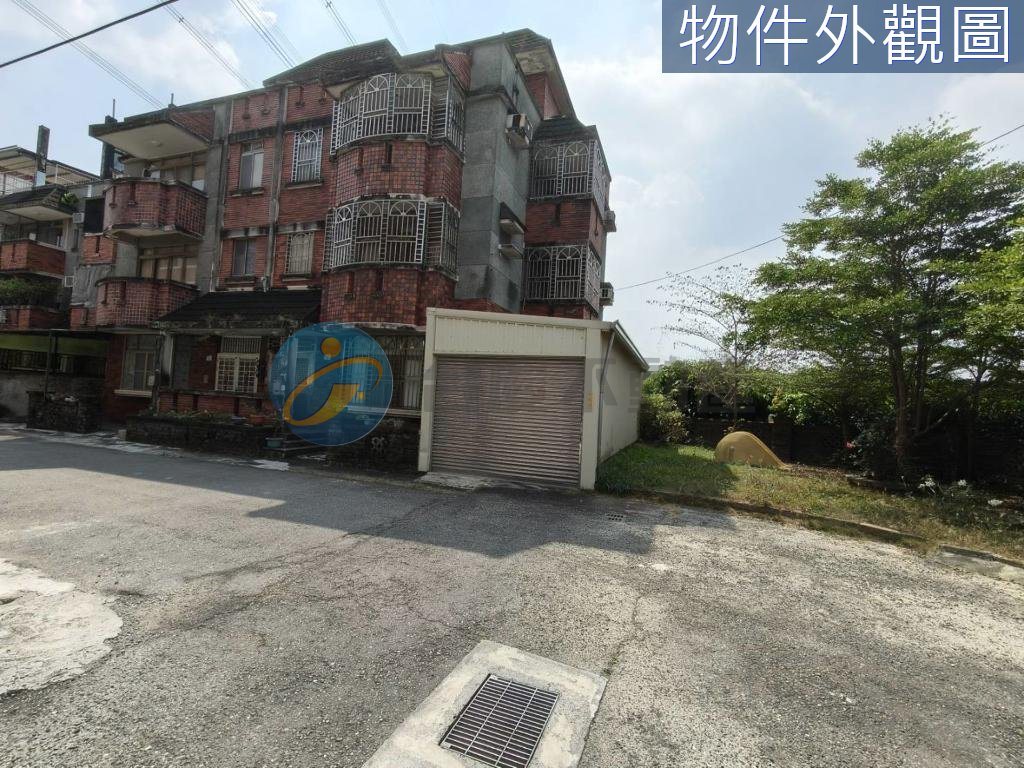 高雄阿蓮區｜阿蓮區漢陽花城邊間採光大坪數間間套房透天｜透天厝・4房｜出售｜TC0184354｜物件照片2