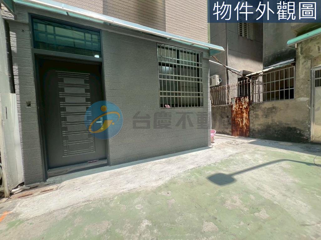 高雄三民區｜科工館&綠園道翻新滿租四套房公寓一樓｜4房｜出售｜TC0159275｜物件照片1