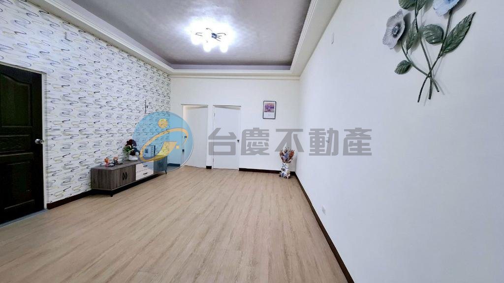 高雄前鎮區｜英明市場整新美寓4樓｜公寓・3房｜出售｜TC0488338｜物件照片1