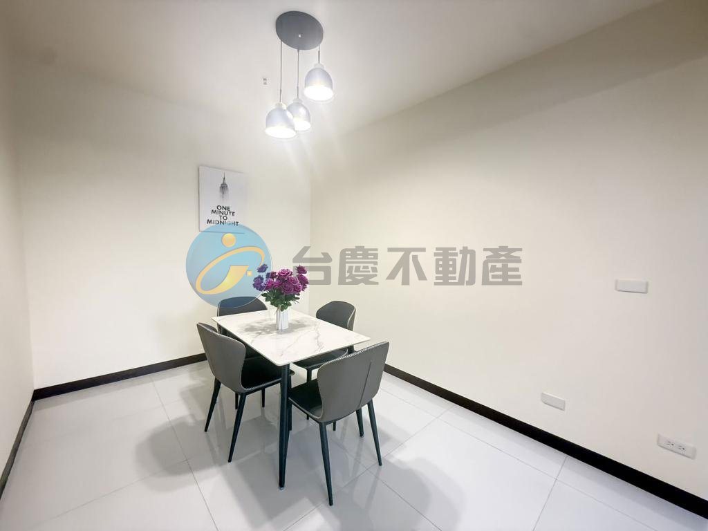 鳳山國中捷運站高樓層明亮翻新美三房｜物件照片6