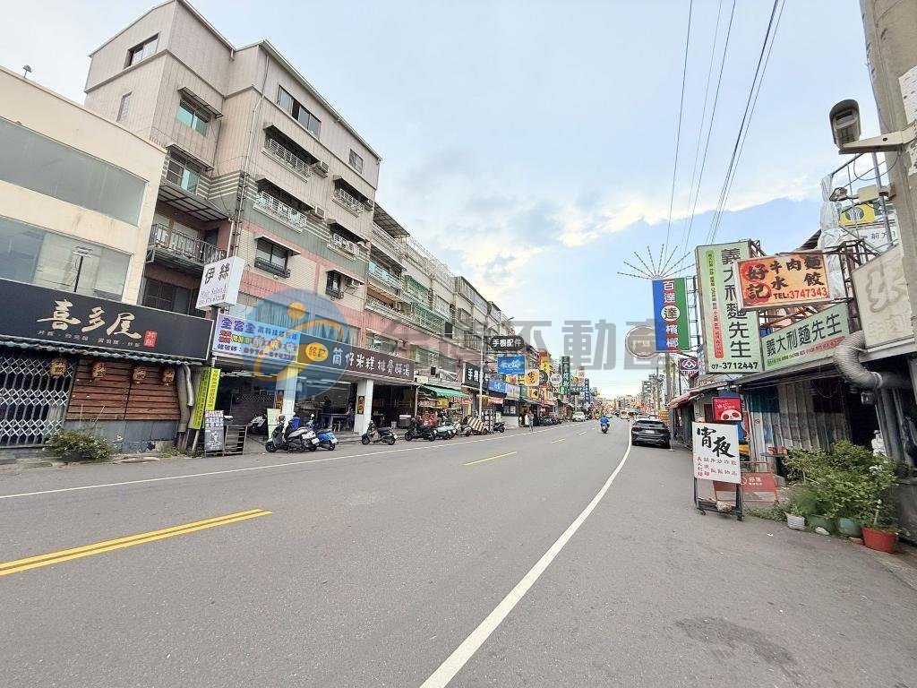 仁武稀有鑽店住透天｜物件照片6