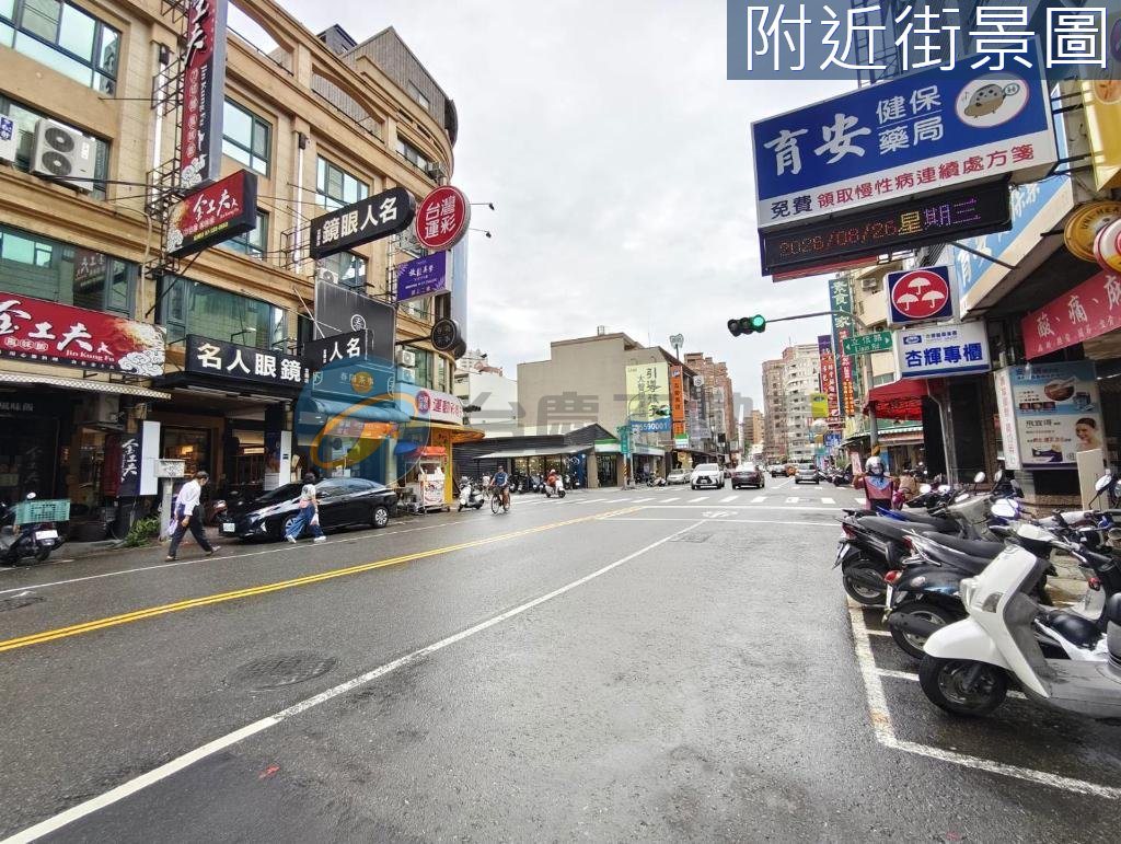 漢神巨蛋富國商圈16米路上大地坪超值電梯鈔金店面｜物件照片3