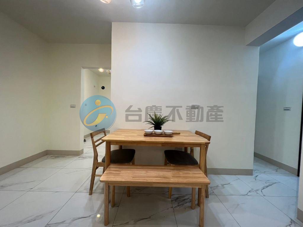 瑞隆商圈翻新面寬公寓一樓(門口可停車)｜物件照片6