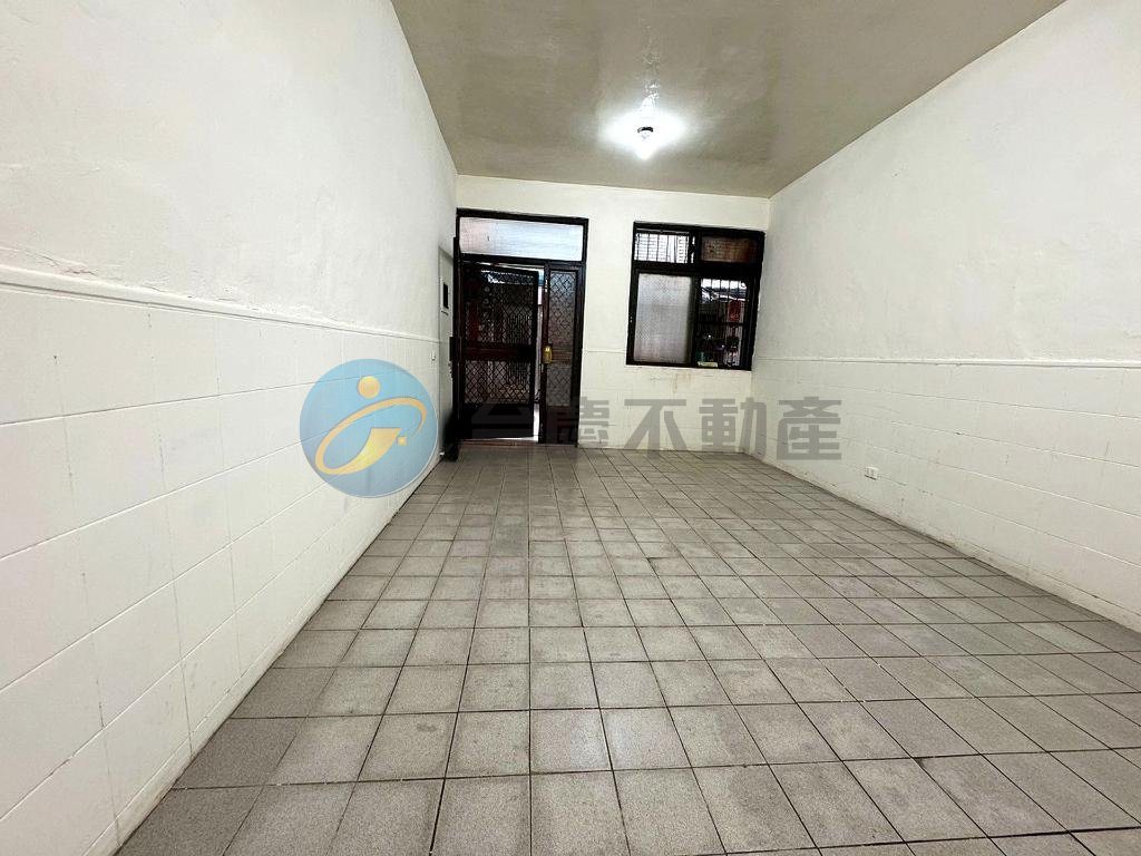 大順民族輕軌站~待整理~低總價透天｜物件照片3