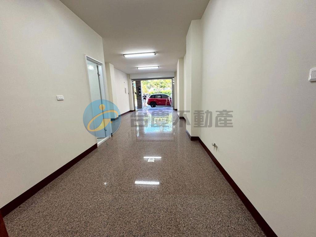 中山大學-哈瑪星捷運站 全棟翻新 燙金透天店面｜物件照片5