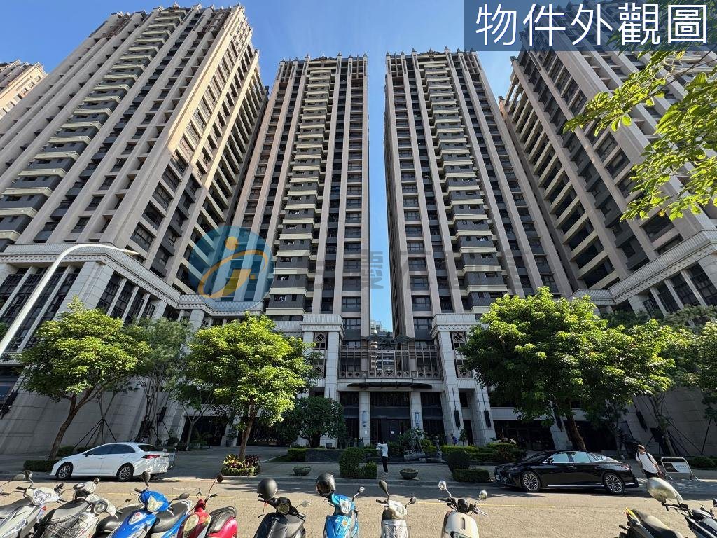 台南市府 全聯旁 新悅城凱旋高樓景觀邊間三房平車｜物件照片2
