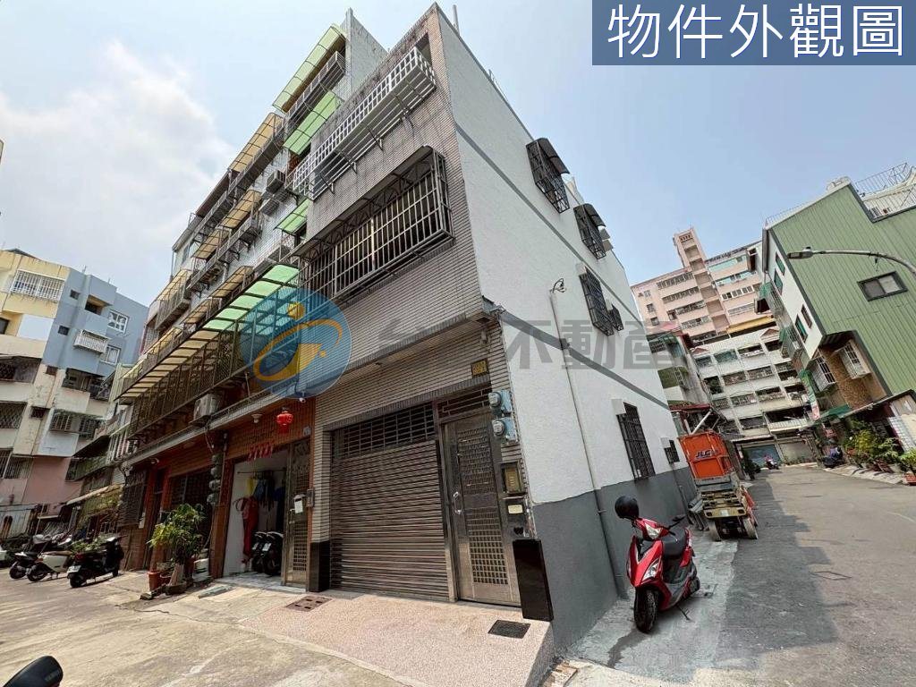 建工商圈翻新邊間好停雙車5房透天｜物件照片2