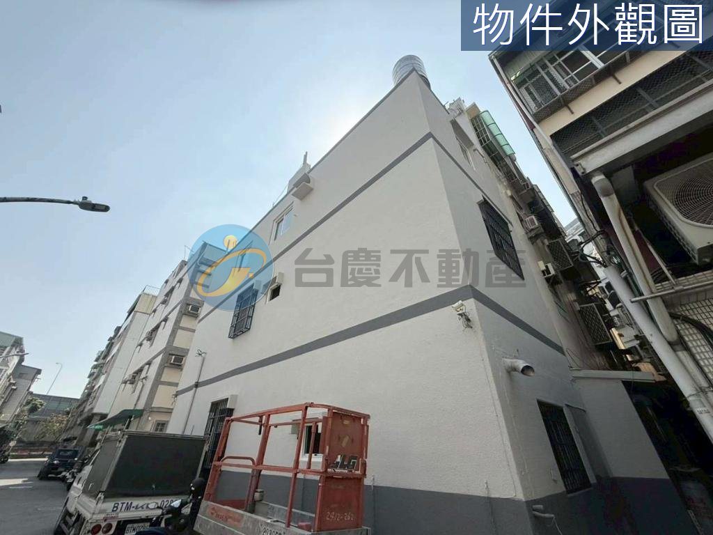 建工商圈翻新邊間好停雙車5房透天｜物件照片3