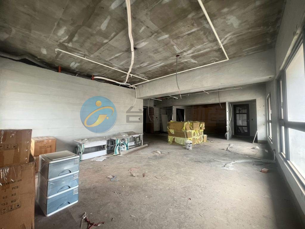 農十六國王城堡四套房格局校園景觀豪邸連號三平車｜物件照片4