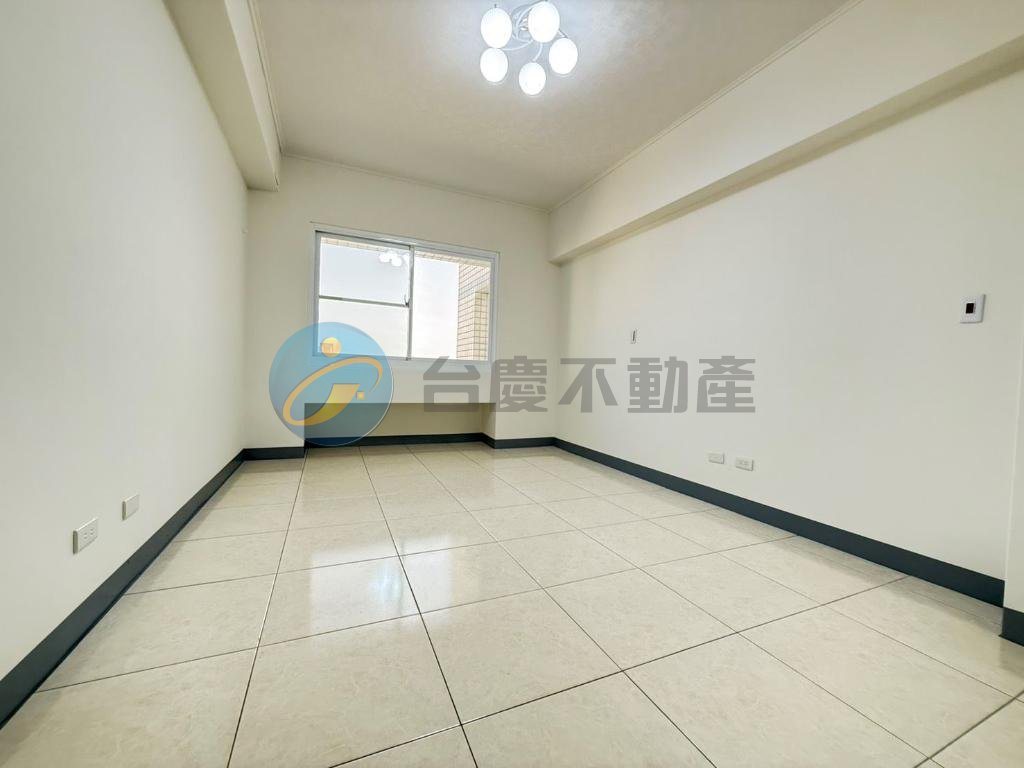 校園首排高樓層全新整理採光明亮三房｜物件照片6