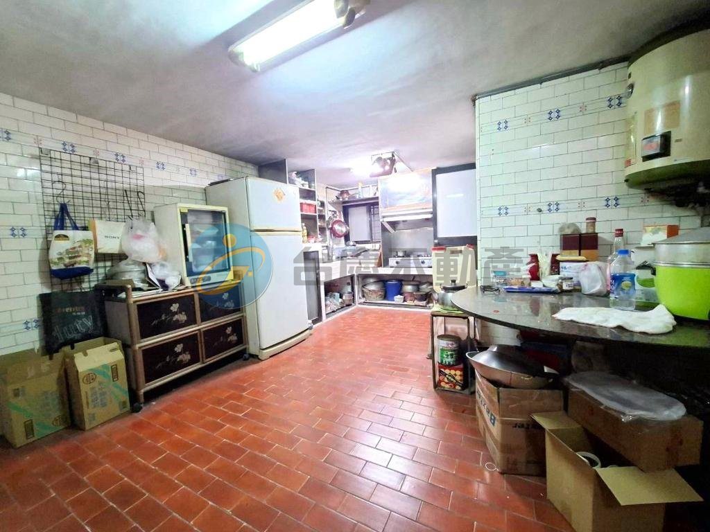 建工商圈+鼎山萬家福透天店住｜物件照片6