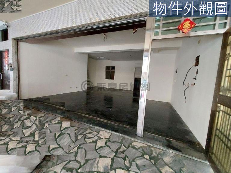 高雄三民區｜陽明國小 義華商圈大面寬騎樓店面(1+夾)｜公寓・2房｜出租｜TC0043682｜物件照片1