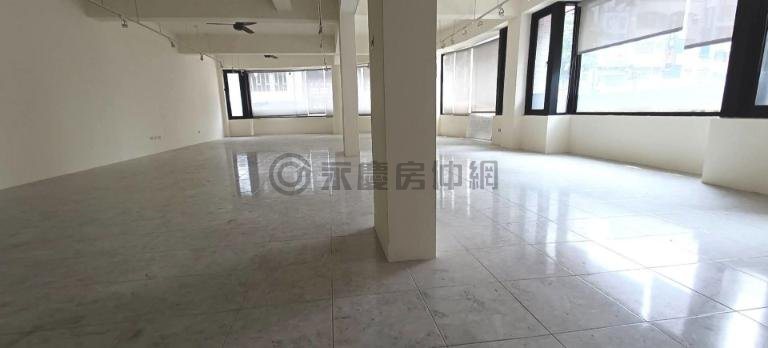 高雄左營區｜左營區自由二路VS至聖路1+2樓三角窗店面｜透天厝｜出租｜TC0020743｜物件照片6